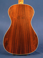 Load image into Gallery viewer, Baritone Ukulele 1.4.44